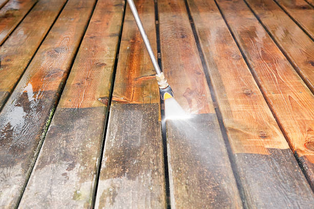 Best Pool Deck Cleaning  in Uvalde, TX